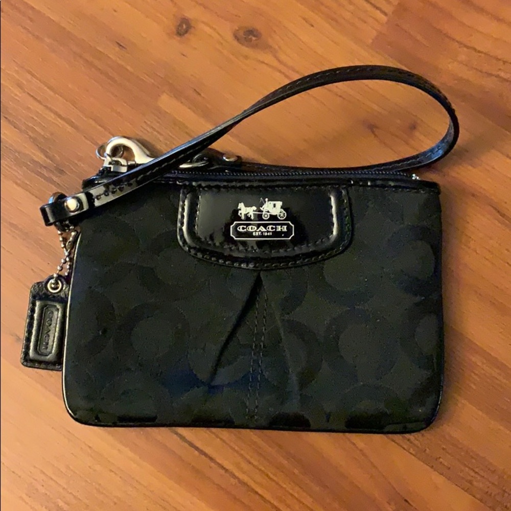 Wristlet